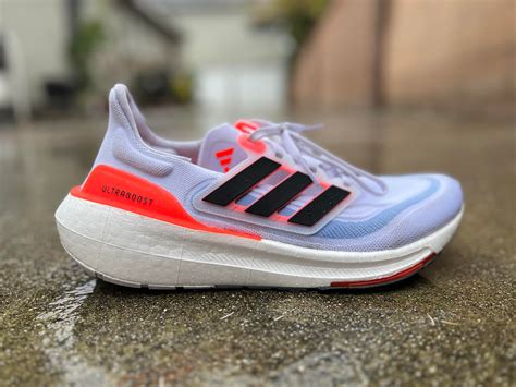 adidas UltraBOOST 